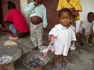 IDP_Children_Stove_Fireston.jpg